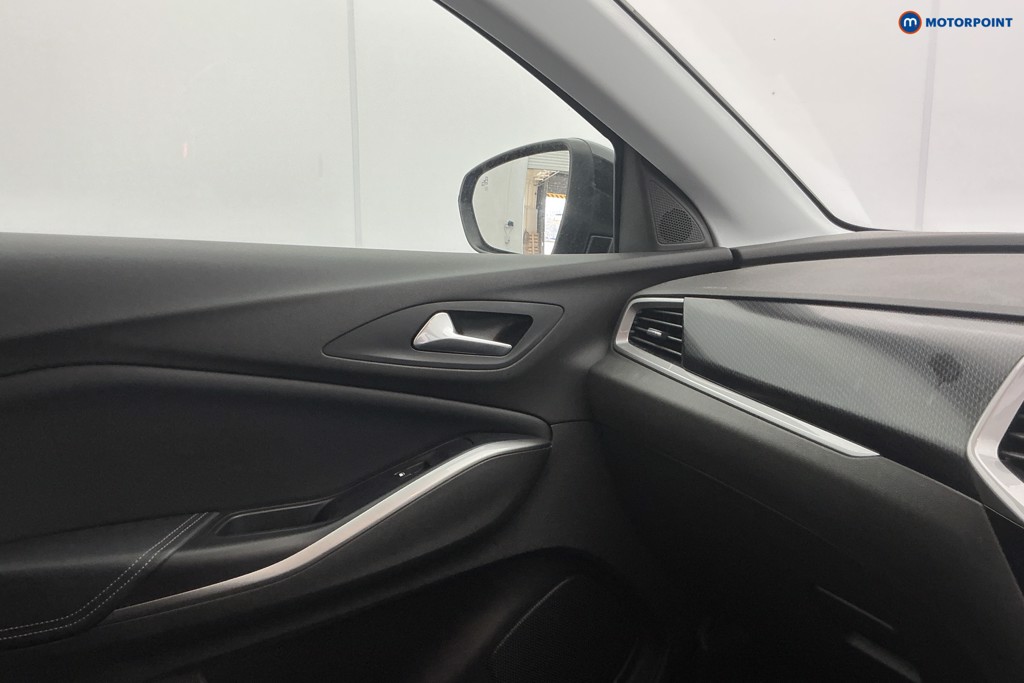 Vauxhall Grandland GS Manual Petrol SUV - Stock Number (1628985) - 23rd supplementary image