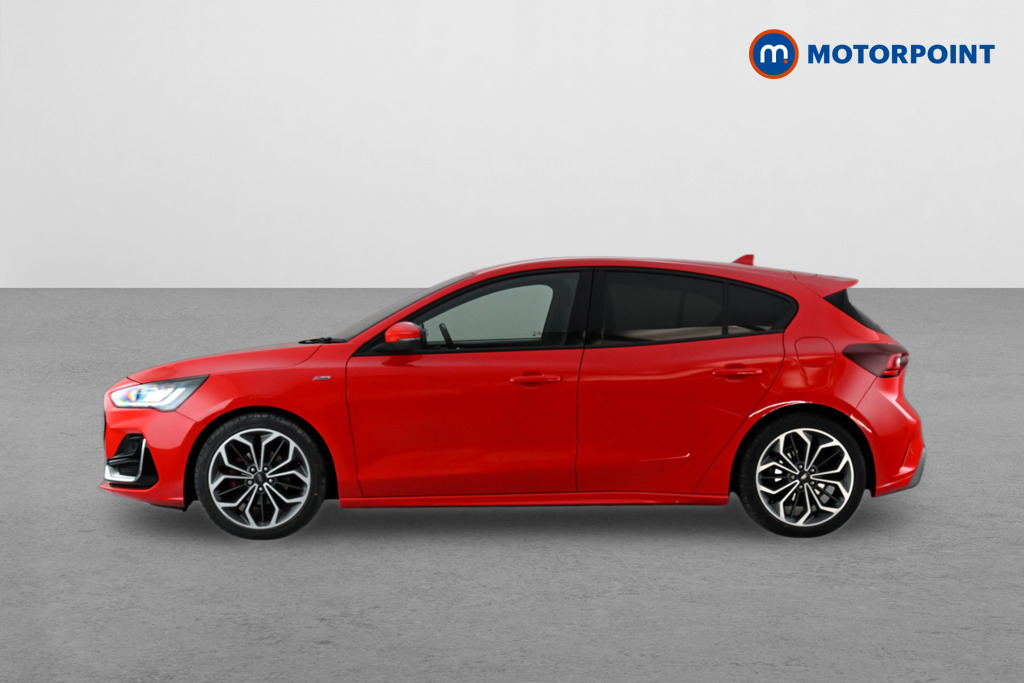 Ford Focus St-Line Vignale Automatic Diesel Hatchback - Stock Number (1629153) - Passenger side