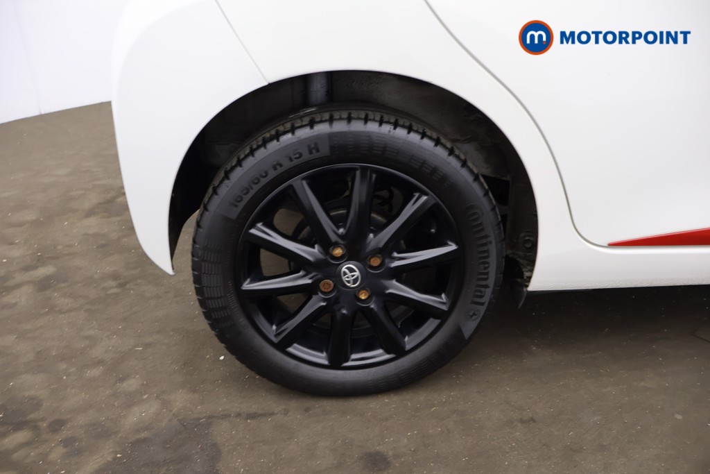 Toyota Aygo X-Press Manual Petrol Hatchback - Stock Number (1629180) - 2nd supplementary image