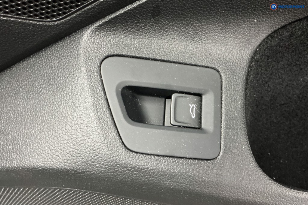 Volkswagen Arteon R-Line Automatic Petrol Estate - Stock Number (1629237) - 30th supplementary image