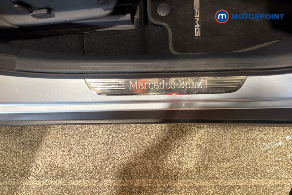 Mercedes-Benz GLC Amg Line Automatic Petrol SUV - Stock Number (1629463) - 27th supplementary image