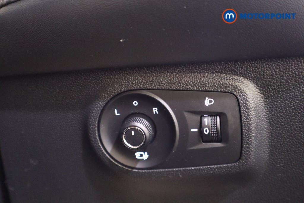 Mg Motor Uk ZS Exclusive Manual Petrol SUV - Stock Number (1629496) - 11th supplementary image