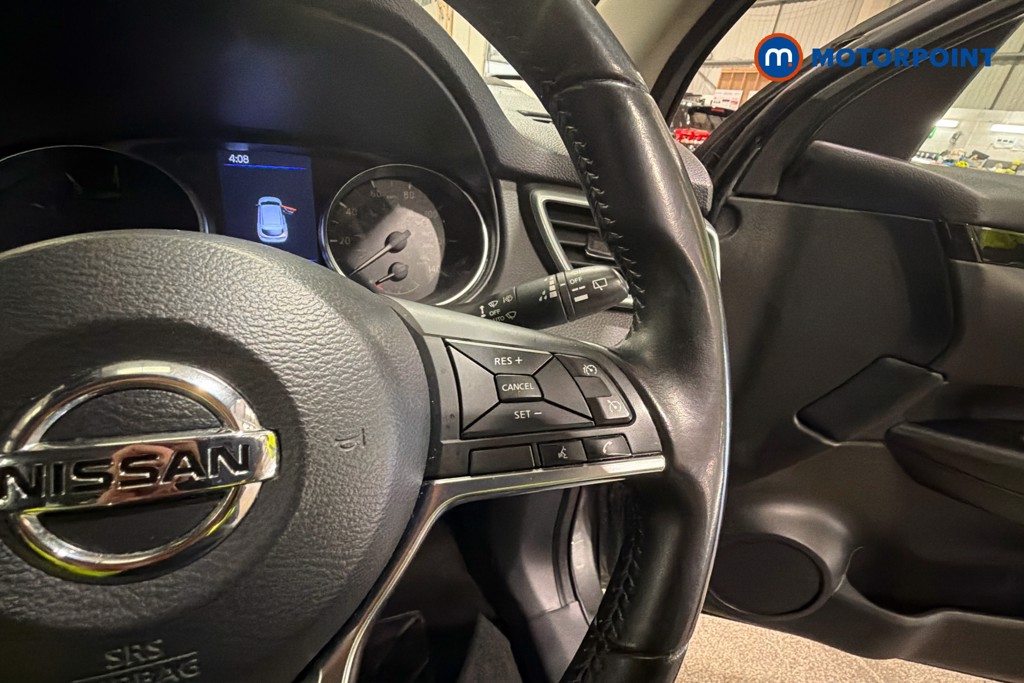 Nissan Qashqai Acenta Premium Manual Petrol SUV - Stock Number (1629732) - 4th supplementary image