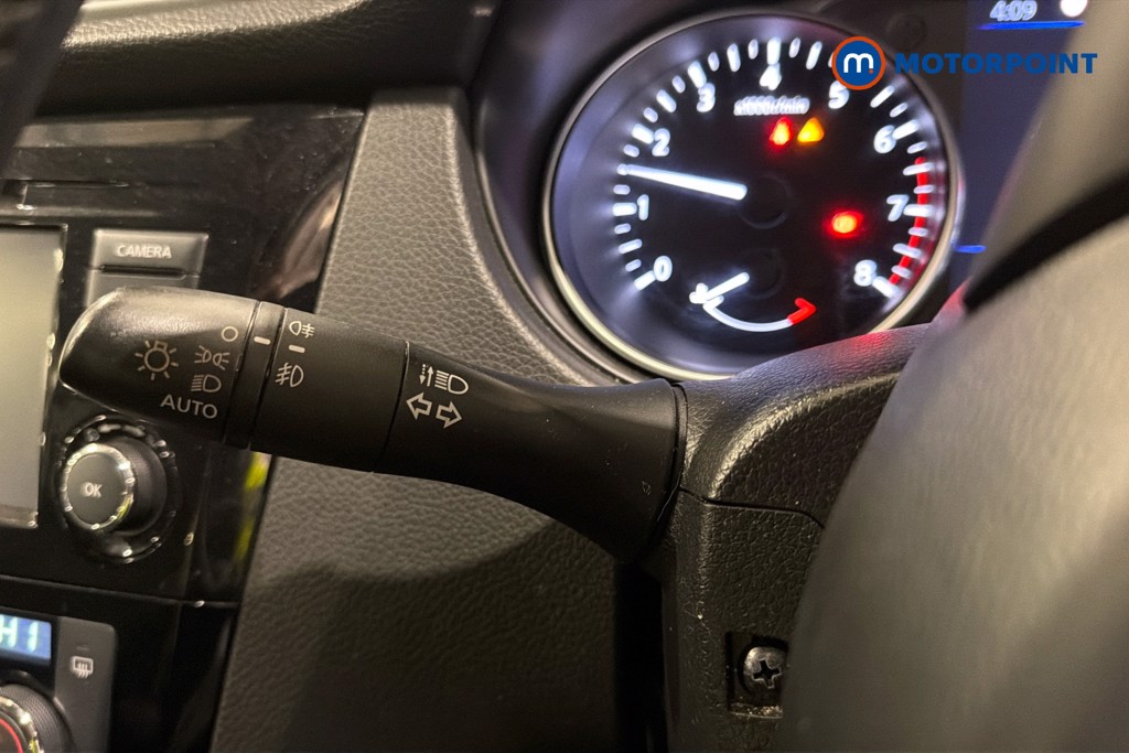 Nissan Qashqai Acenta Premium Manual Petrol SUV - Stock Number (1629732) - 6th supplementary image
