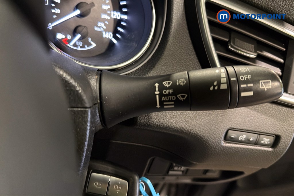 Nissan Qashqai Acenta Premium Manual Petrol SUV - Stock Number (1629732) - 7th supplementary image
