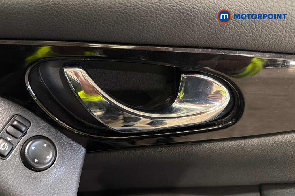 Nissan Qashqai Acenta Premium Manual Petrol SUV - Stock Number (1629732) - 42nd supplementary image