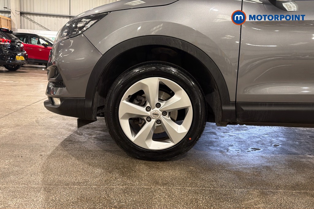Nissan Qashqai Acenta Premium Manual Petrol SUV - Stock Number (1629732) - 47th supplementary image