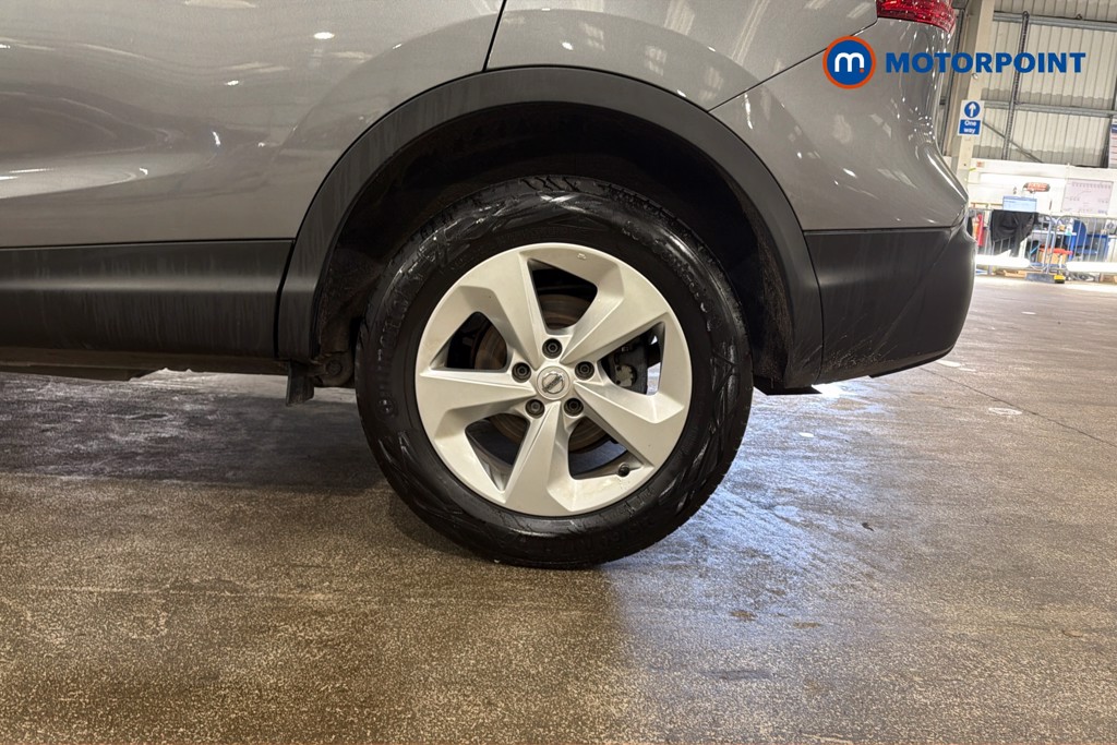 Nissan Qashqai Acenta Premium Manual Petrol SUV - Stock Number (1629732) - 48th supplementary image