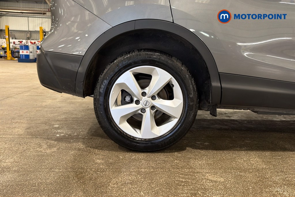 Nissan Qashqai Acenta Premium Manual Petrol SUV - Stock Number (1629732) - 49th supplementary image