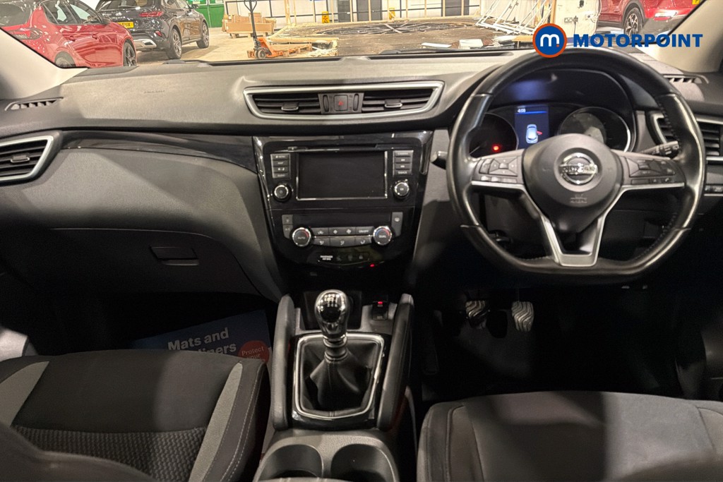 Nissan Qashqai Acenta Premium Manual Petrol SUV - Stock Number (1629732) - 1st supplementary image