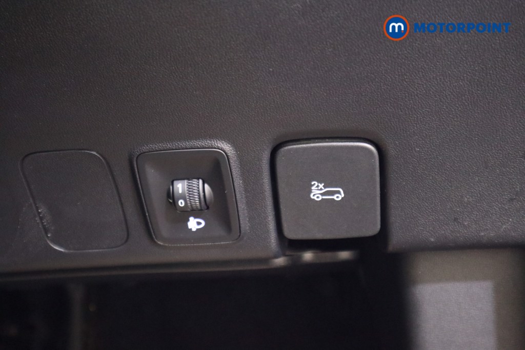 Mg Motor Uk HS Trophy Automatic Petrol-Electric Hybrid SUV - Stock Number (1630087) - 11th supplementary image