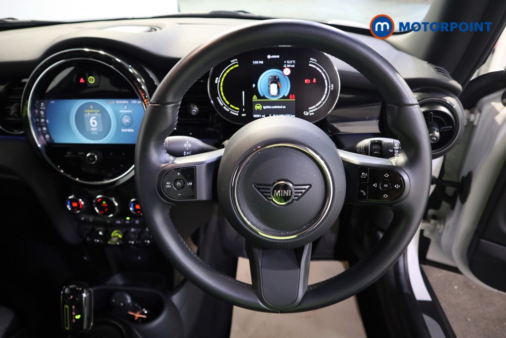 Mini Hatchback Cooper S Level 2 Automatic Electric Hatchback - Stock Number (1630194) - 3rd supplementary image