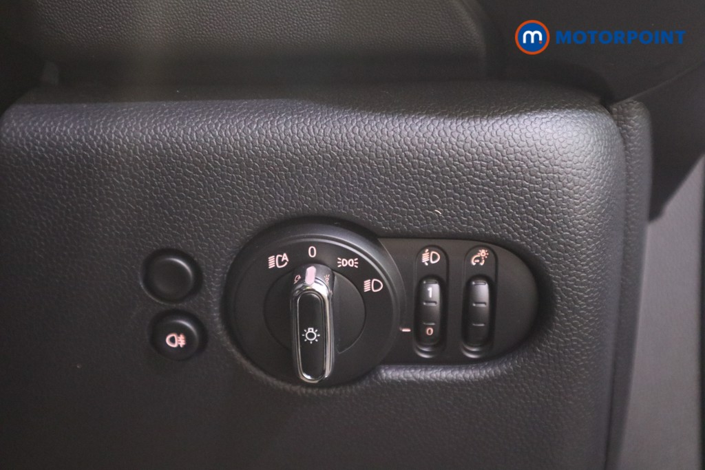 Mini Hatchback Cooper S Level 2 Automatic Electric Hatchback - Stock Number (1630194) - 11th supplementary image