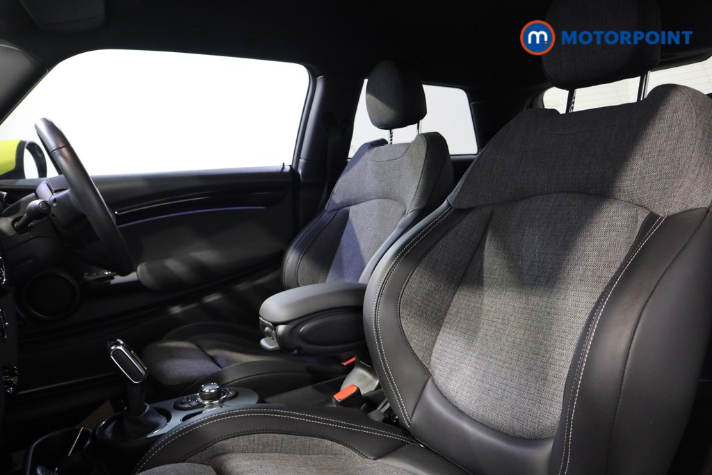 Mini Hatchback Cooper S Level 2 Automatic Electric Hatchback - Stock Number (1630194) - 17th supplementary image