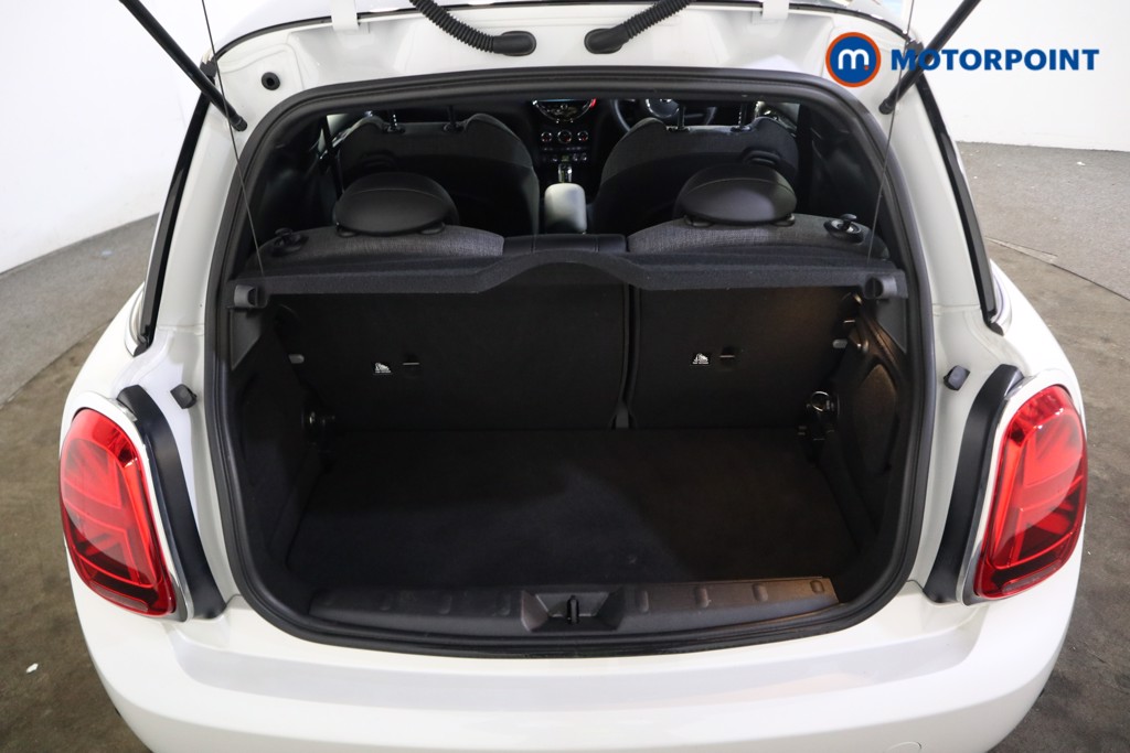 Mini Hatchback Cooper S Level 2 Automatic Electric Hatchback - Stock Number (1630194) - 20th supplementary image