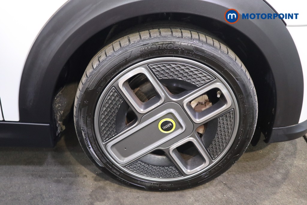Mini Hatchback Cooper S Level 2 Automatic Electric Hatchback - Stock Number (1630194) - 24th supplementary image