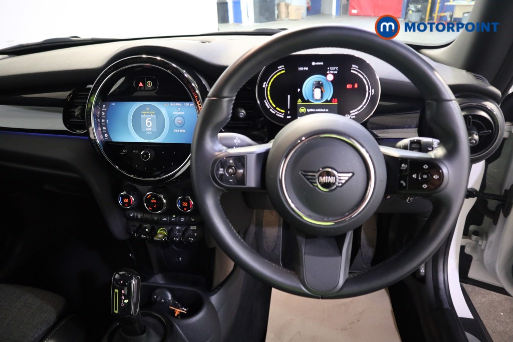 Mini Hatchback Cooper S Level 2 Automatic Electric Hatchback - Stock Number (1630194) - 1st supplementary image