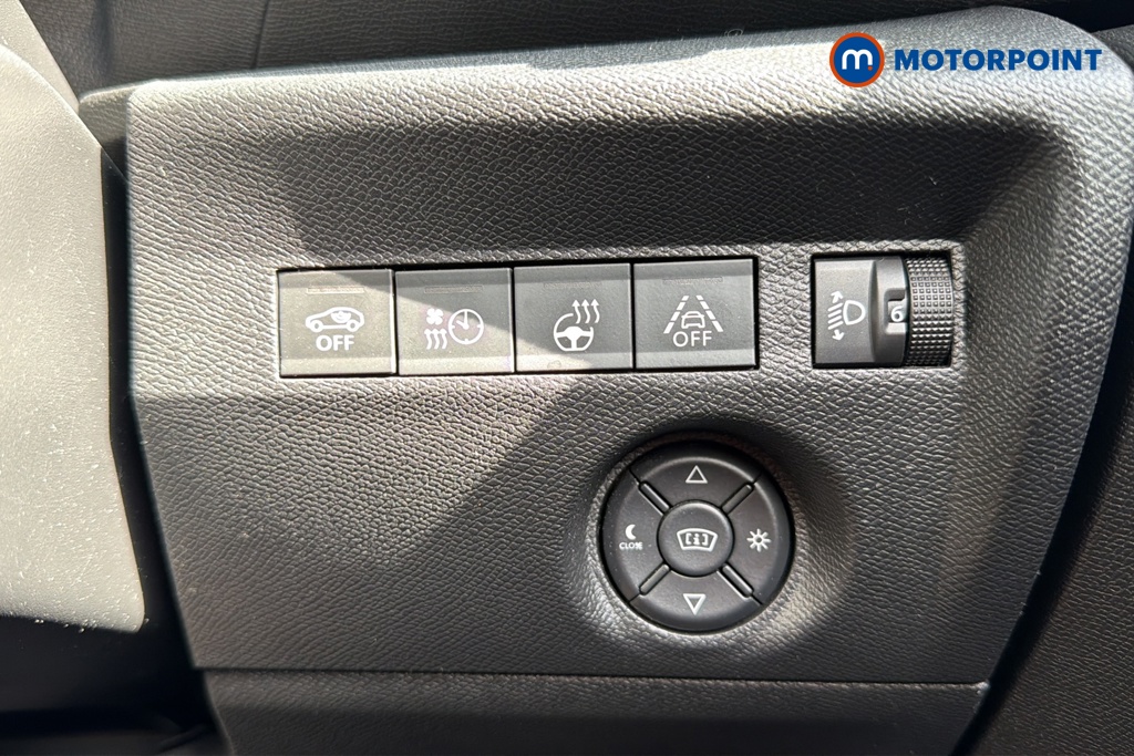 Citroen C4 Shine Plus Automatic Electric Hatchback - Stock Number (1630573) - 11th supplementary image