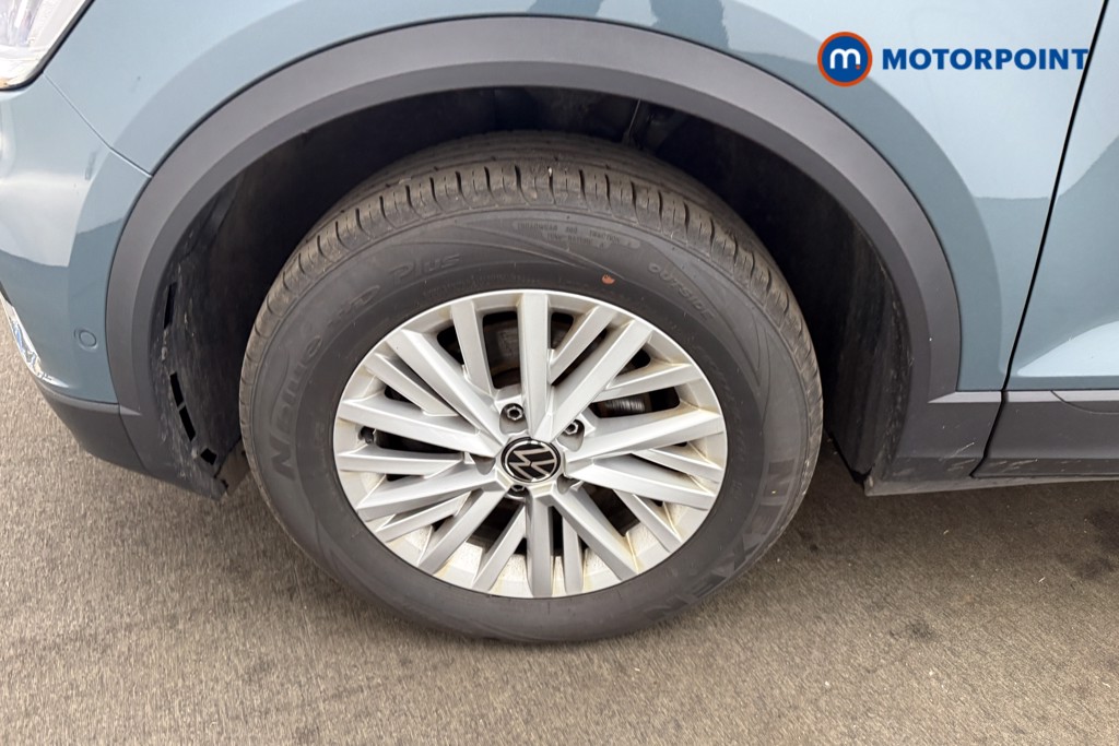 Volkswagen T-Roc Life Manual Petrol SUV - Stock Number (1630734) - 31st supplementary image