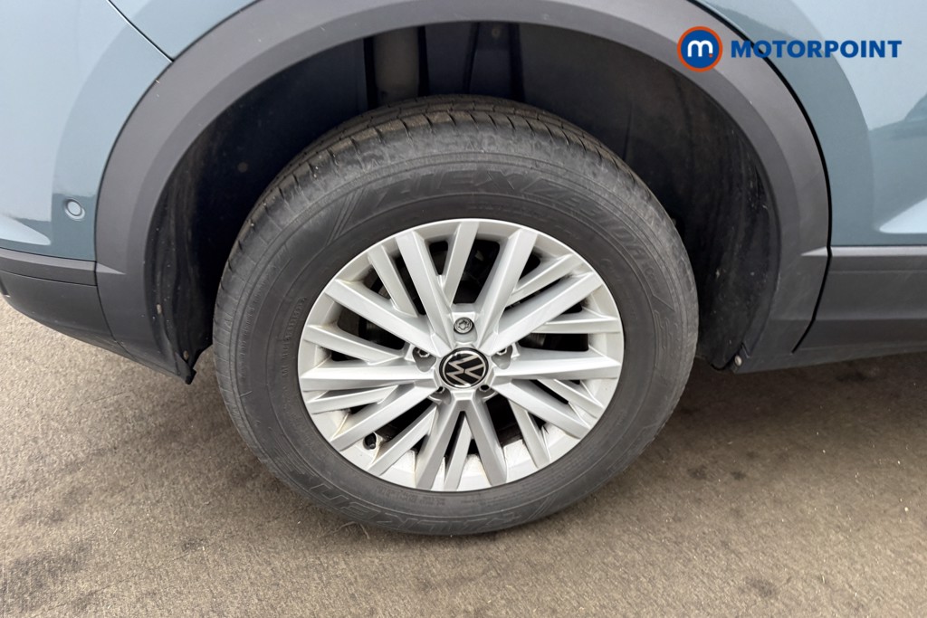 Volkswagen T-Roc Life Manual Petrol SUV - Stock Number (1630734) - 33rd supplementary image