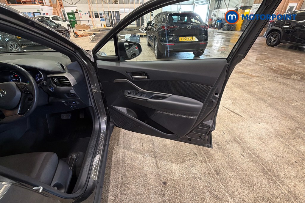 Toyota C-Hr Icon Automatic Petrol-Electric Hybrid SUV - Stock Number (1630895) - 19th supplementary image