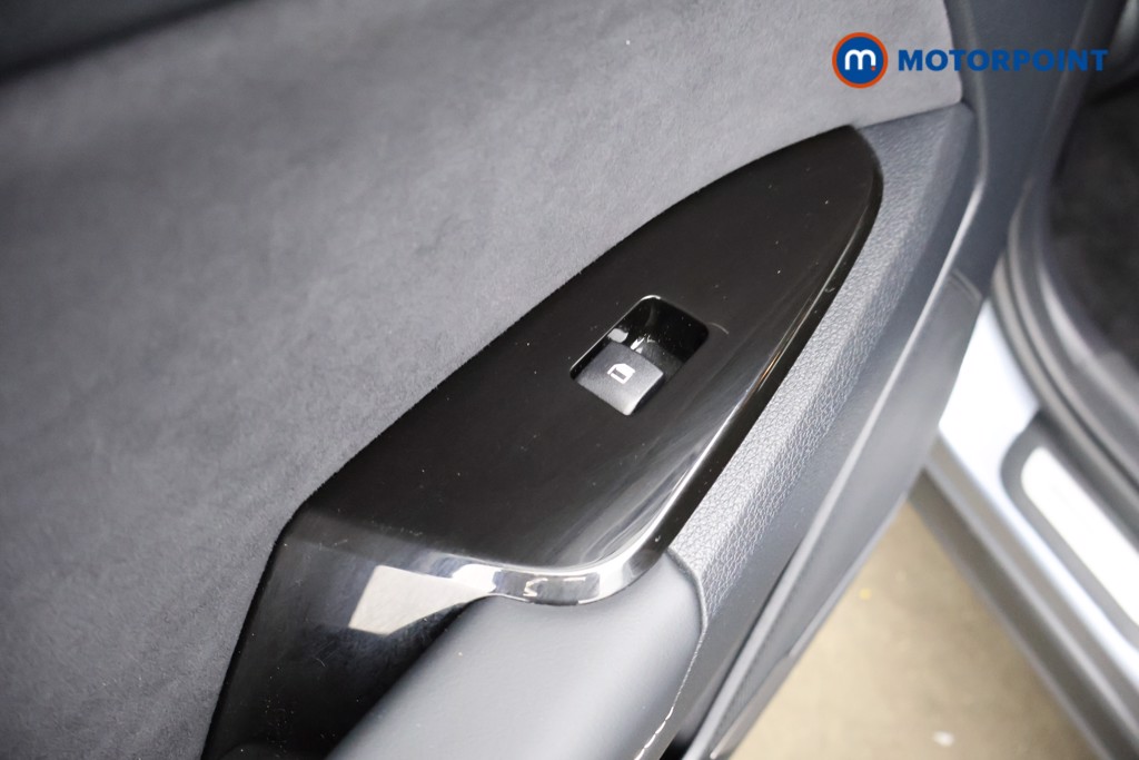 KIA Sportage Gt-Line Automatic Petrol-Electric Hybrid SUV - Stock Number (1630946) - 31st supplementary image