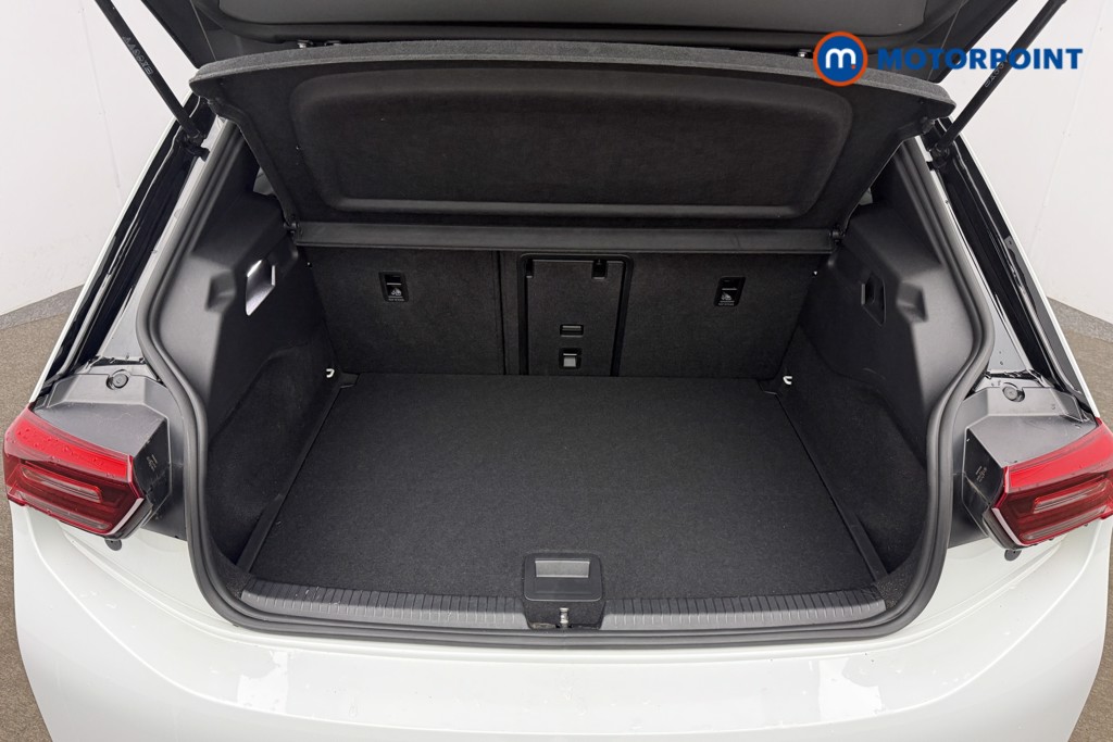 Volkswagen Id.3 Family Pro Automatic Electric Hatchback - Stock Number (1631207) - 11th supplementary image