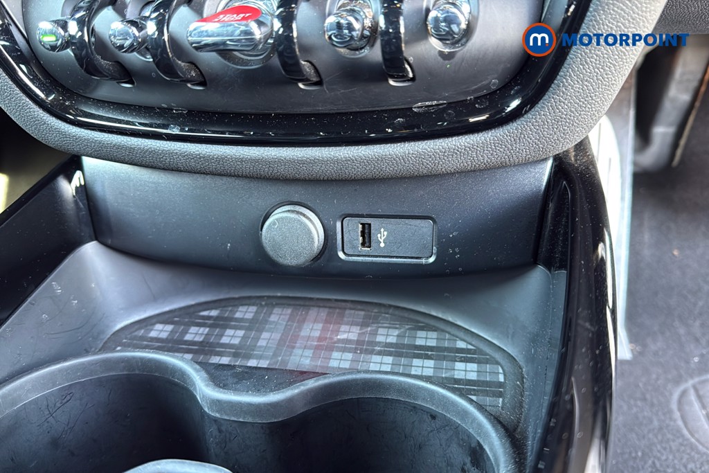 Mini Clubman John Cooper Works Automatic Petrol Estate - Stock Number (1631244) - 17th supplementary image