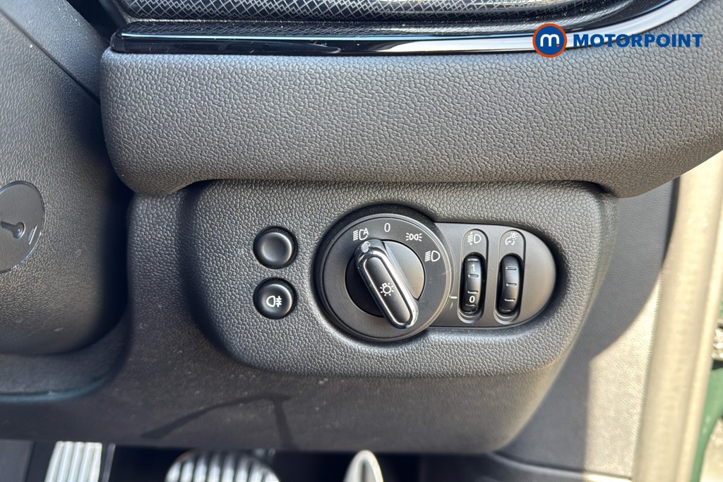 Mini Clubman John Cooper Works Automatic Petrol Estate - Stock Number (1631244) - 18th supplementary image