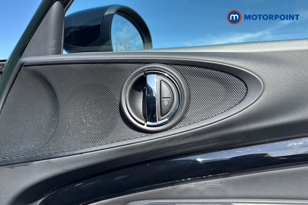 Mini Clubman John Cooper Works Automatic Petrol Estate - Stock Number (1631244) - 42nd supplementary image