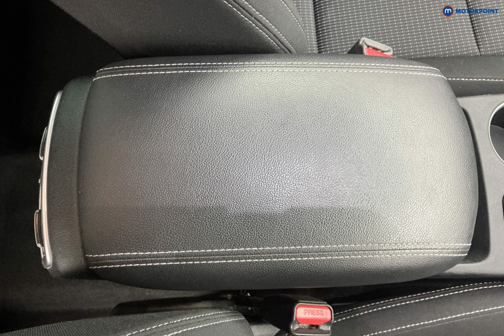 KIA Sportage 2 Automatic Diesel SUV - Stock Number (1631272) - 15th supplementary image