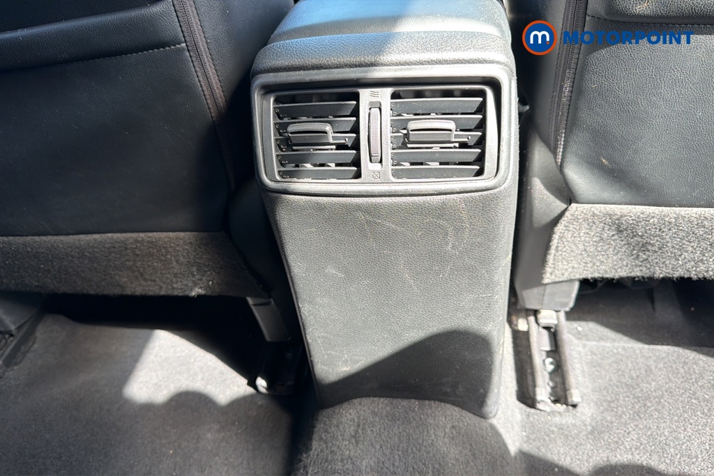 Nissan X-Trail Tekna Manual Diesel SUV - Stock Number (1631350) - 28th supplementary image