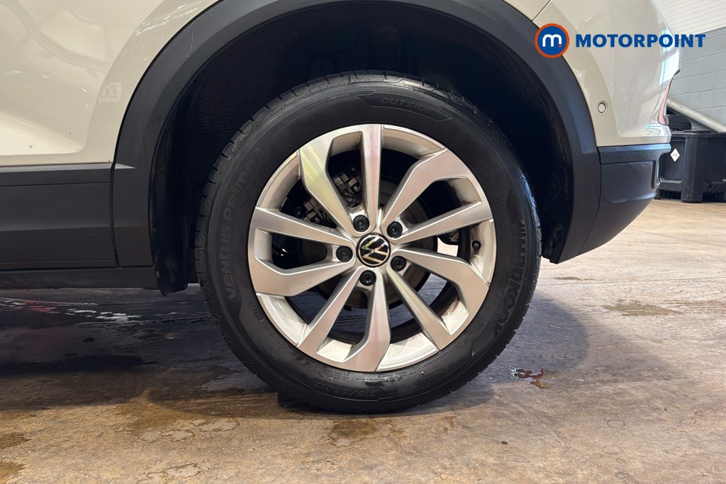 Volkswagen T-Roc Match Manual Petrol SUV - Stock Number (1631750) - 48th supplementary image