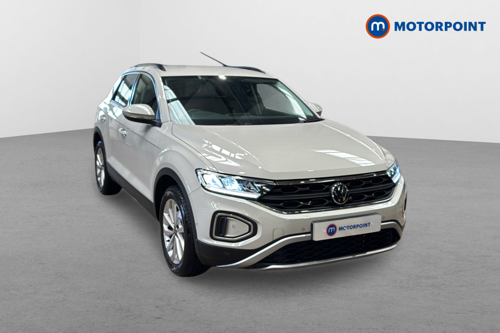 Volkswagen T-Roc Match Manual Petrol SUV - Stock Number (1631750) - Drivers side front corner