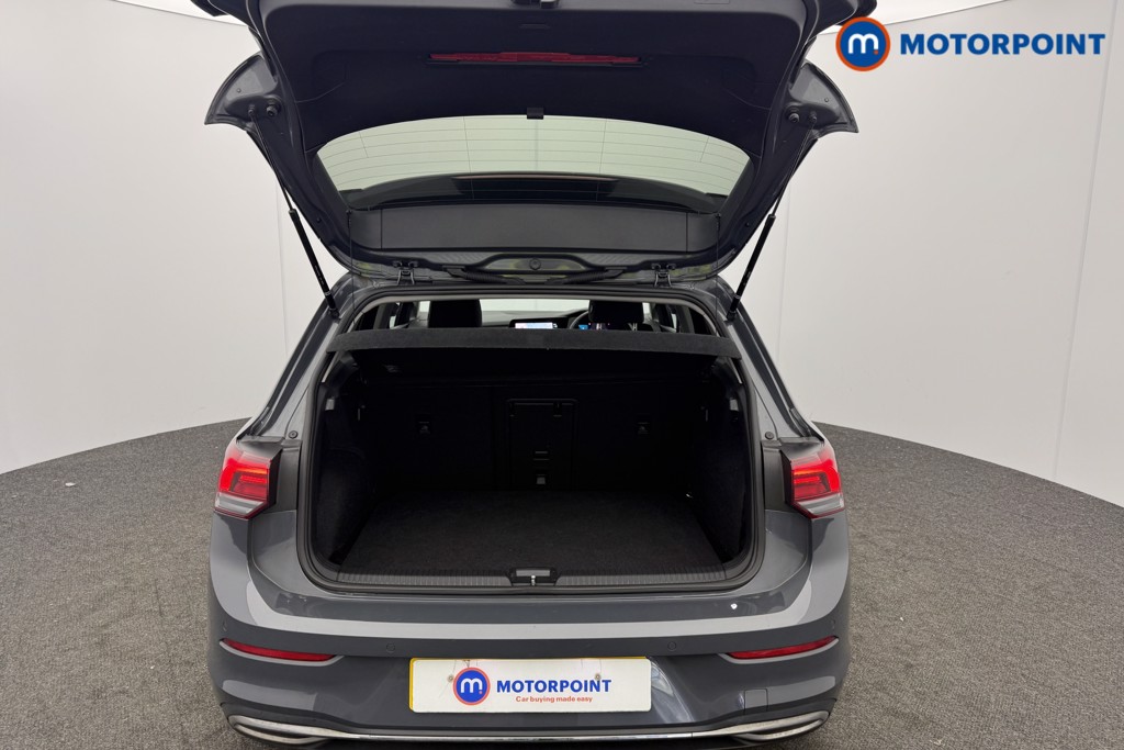 Volkswagen Golf Active Manual Petrol Hatchback - Stock Number (1631998) - 17th supplementary image