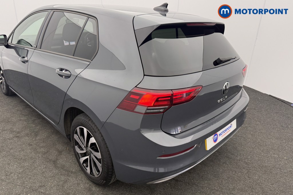 Volkswagen Golf Active Manual Petrol Hatchback - Stock Number (1631998) - 23rd supplementary image