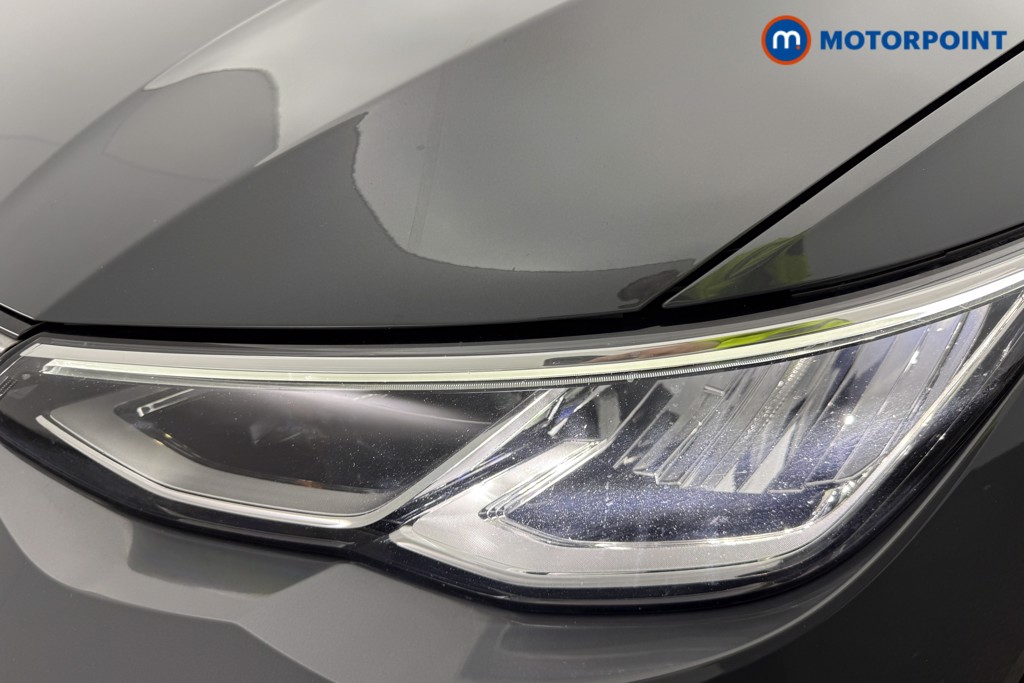 Volkswagen Golf Active Manual Petrol Hatchback - Stock Number (1631998) - 24th supplementary image