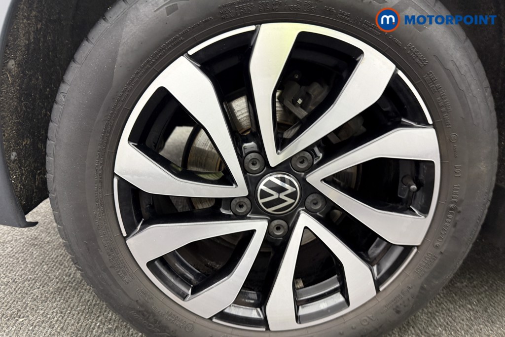 Volkswagen Golf Active Manual Petrol Hatchback - Stock Number (1631998) - 28th supplementary image