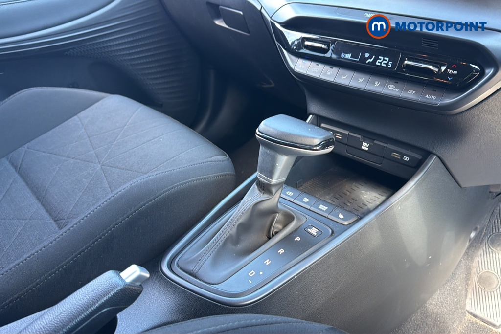 Hyundai Bayon Premium Automatic Petrol SUV - Stock Number (1632064) - 15th supplementary image