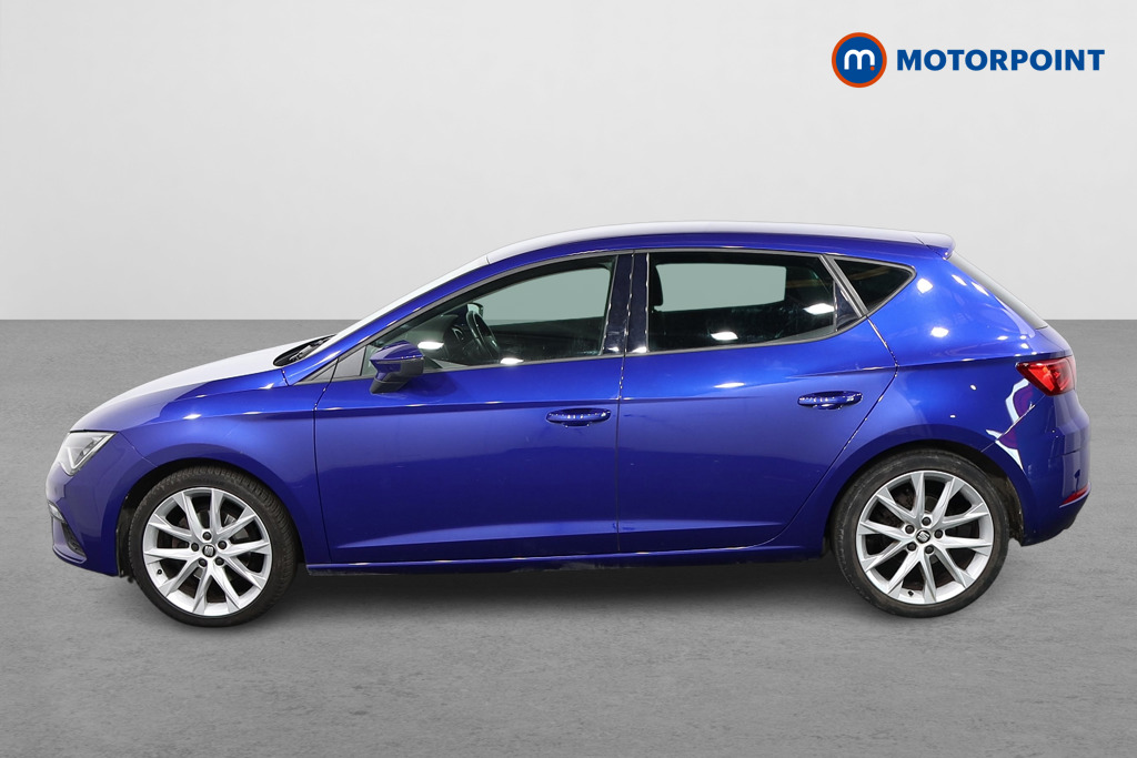 Seat Leon FR Manual Petrol Hatchback - Stock Number (1632221) - Passenger side
