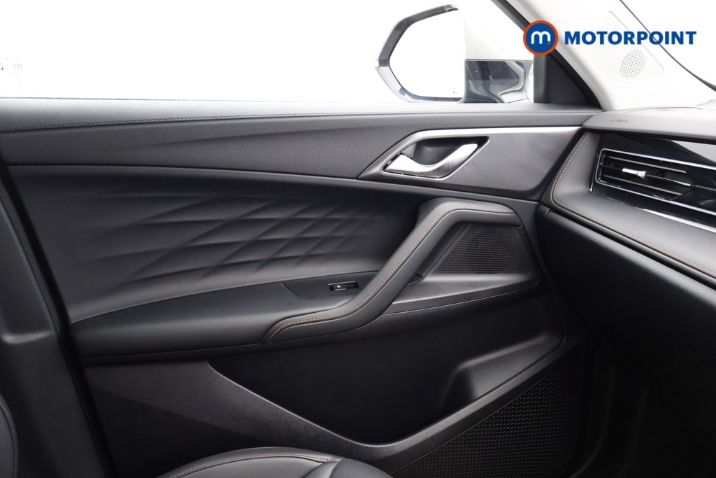 Mg Motor Uk HS Trophy Automatic Petrol-Electric Hybrid SUV - Stock Number (1632375) - 15th supplementary image