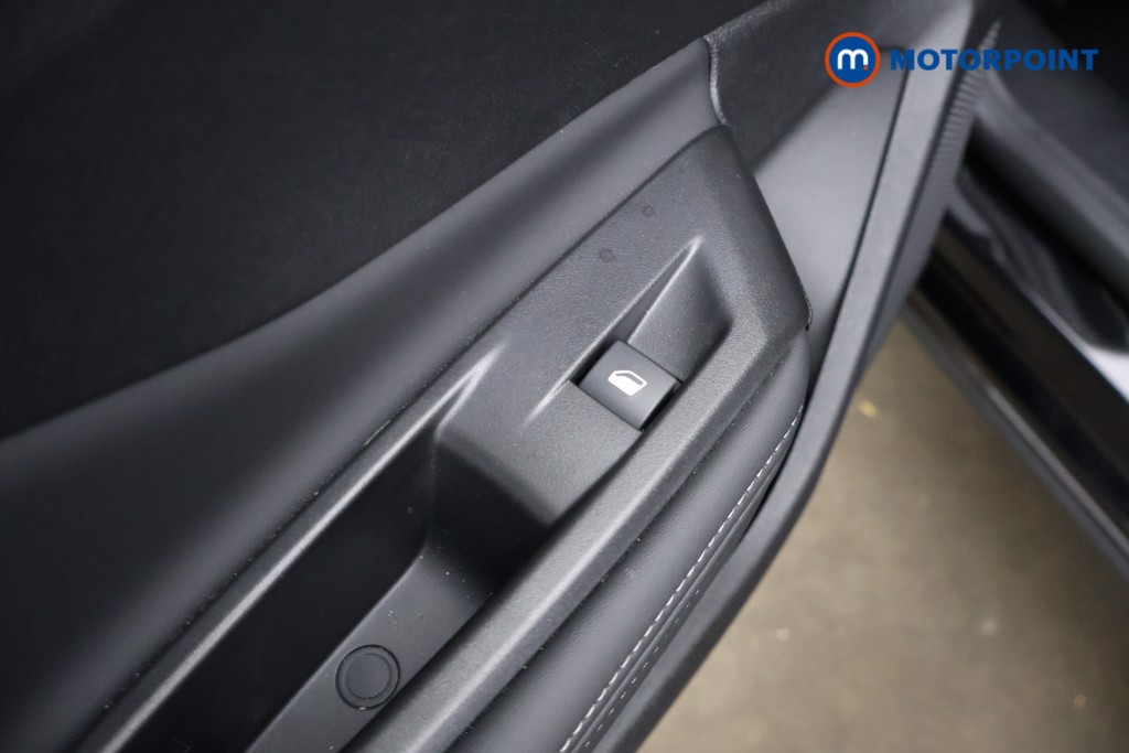 Peugeot 408 Allure Automatic Petrol Hatchback - Stock Number (1632547) - 29th supplementary image