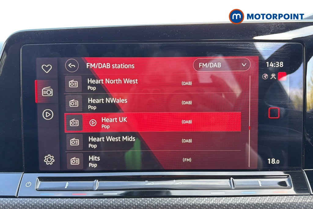Volkswagen Golf R-Line Manual Petrol Hatchback - Stock Number (1633159) - 8th supplementary image