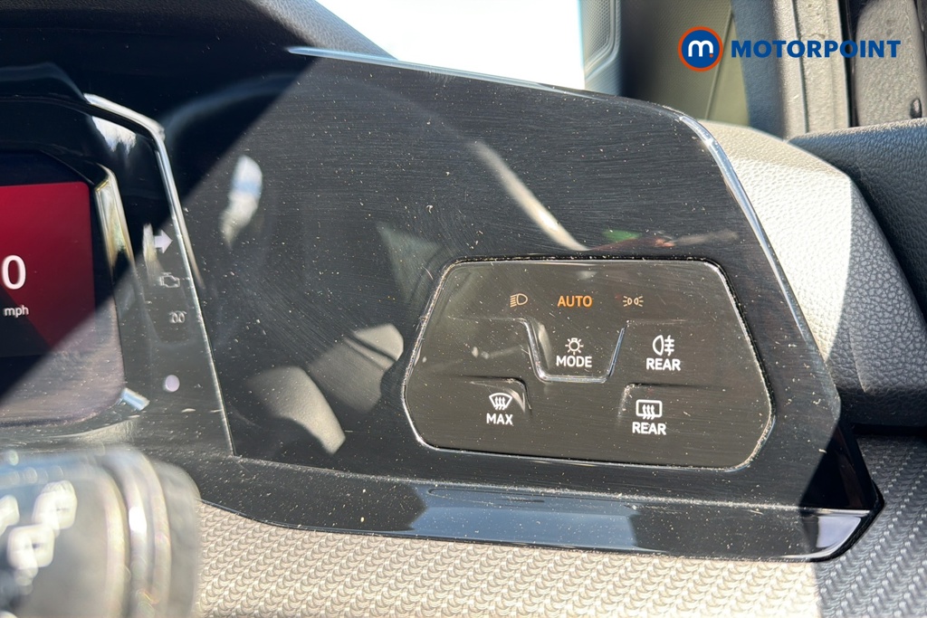 Volkswagen Golf R-Line Manual Petrol Hatchback - Stock Number (1633159) - 11th supplementary image