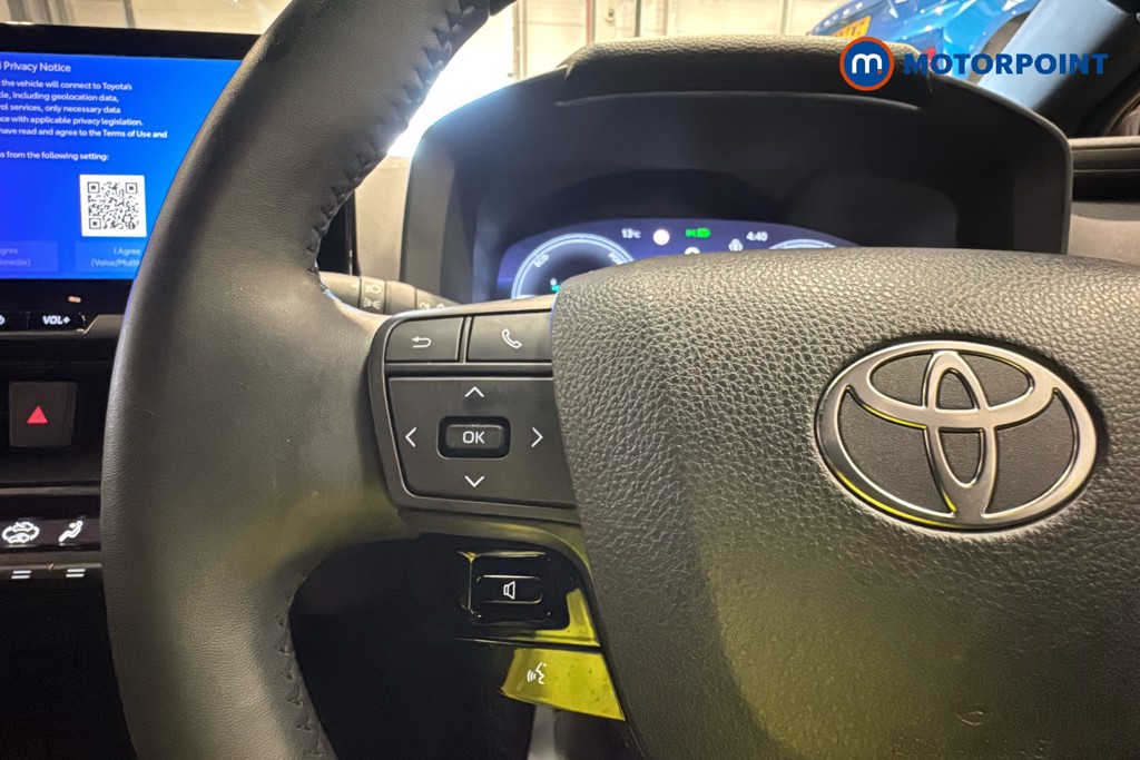 Toyota C-Hr Design Automatic Petrol-Electric Hybrid SUV - Stock Number (1633487) - 3rd supplementary image