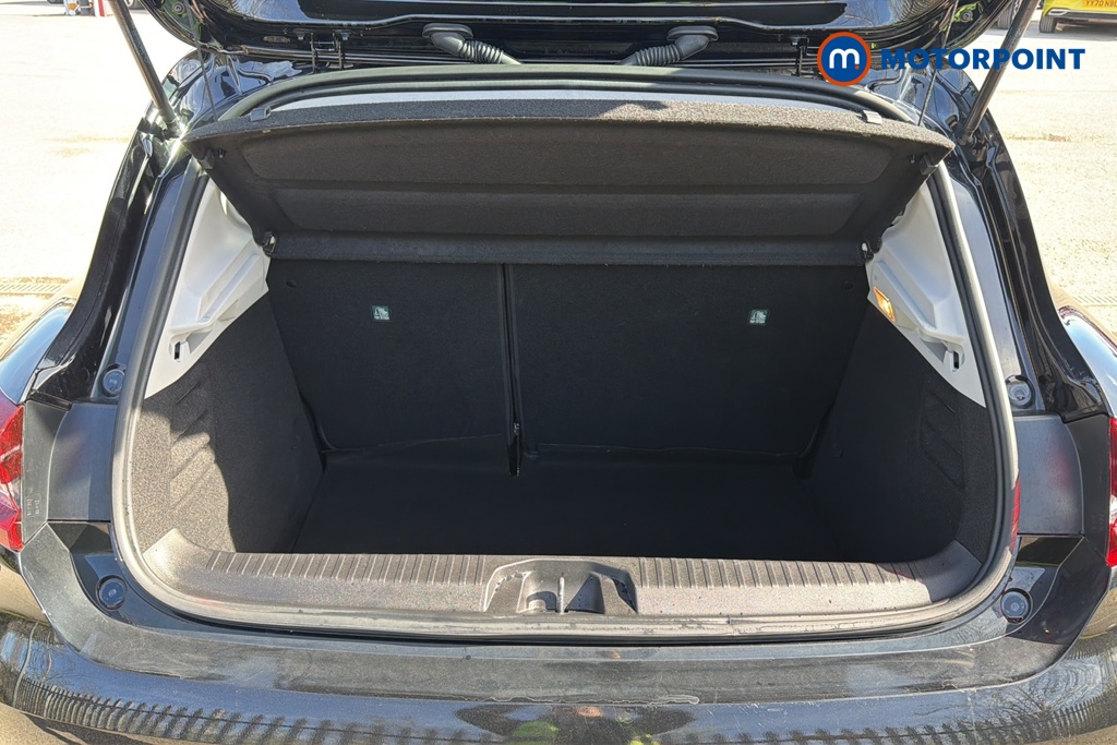 Renault Clio Iconic Edition Manual Petrol Hatchback - Stock Number (1633516) - 30th supplementary image