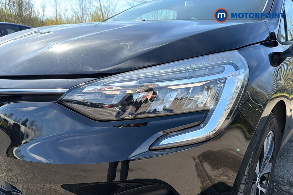 Renault Clio Iconic Edition Manual Petrol Hatchback - Stock Number (1633516) - 42nd supplementary image