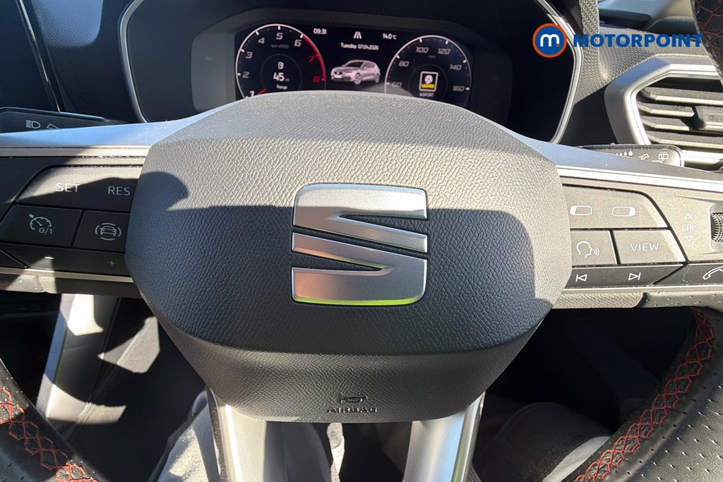 Seat Leon FR Manual Petrol Hatchback - Stock Number (1614575) - 5th supplementary image