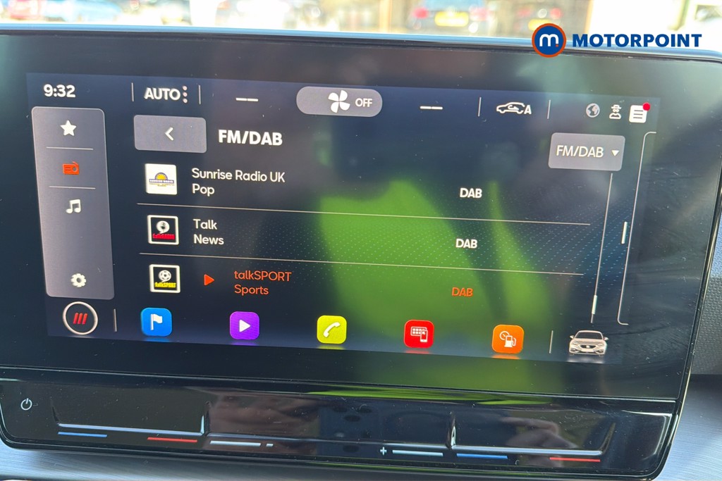 Seat Leon FR Manual Petrol Hatchback - Stock Number (1614575) - 9th supplementary image