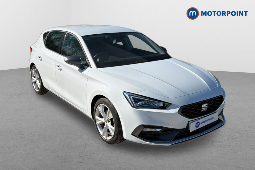 Seat Leon FR Manual Petrol Hatchback - Stock Number (1614575) - Drivers side front corner